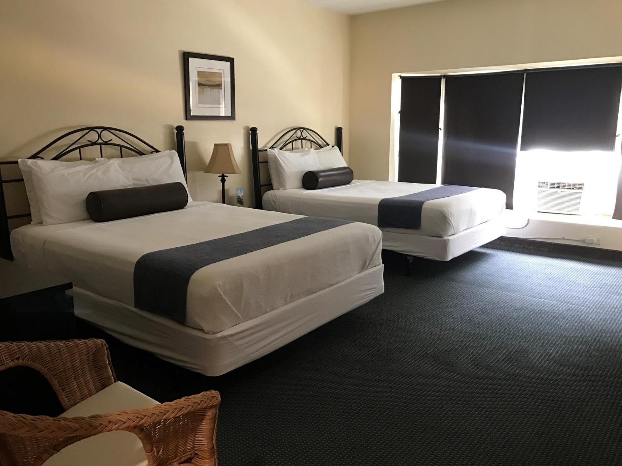 Standard Double Room with Two Double Beds